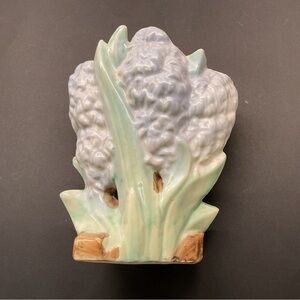 McCoy 1940’s Hyacinth pottery vase/planter.